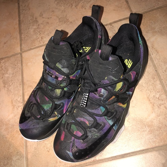 lebron 13 low birds of paradise